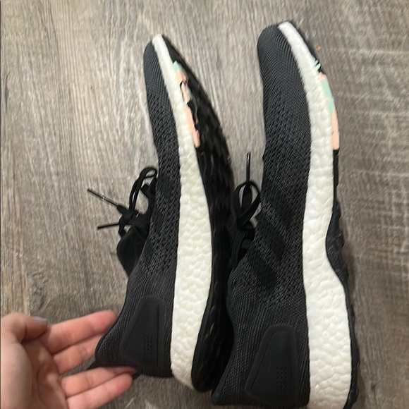 adidas Black Pureboost - Picture 5 of 6